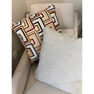 Ashley Signature Set of 2 Decorative Throw Pillows Geometric Maze Textured Cream